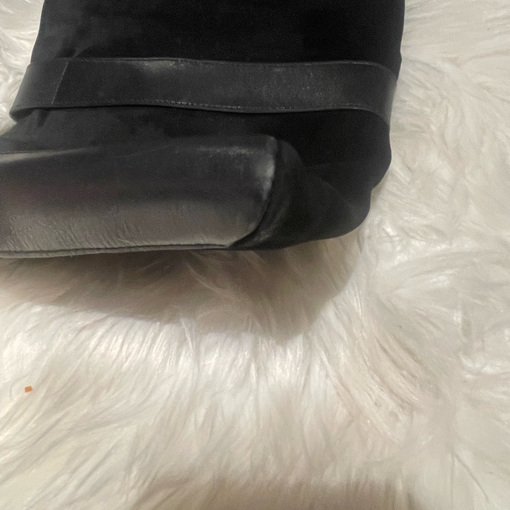 🔥Authentic Gucci Black on black shoulder bag suede and leather 001 4052 - Picture 6 of 16